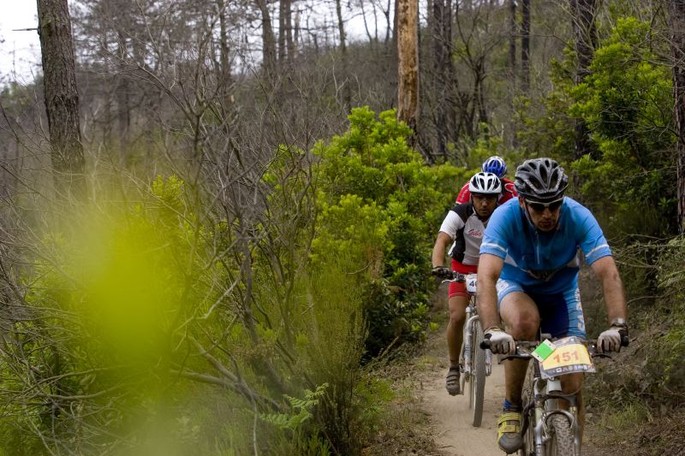 Der 24 Stunden Mountain Bike Wettbewerb von Finale Ligure, Ende Mai