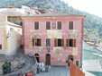 Apricale Rathaus, Kredit Dapa19