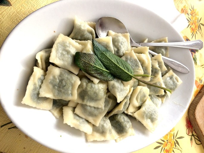 Ravioli with borage and ricotta