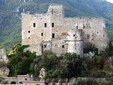 Castelvecchio di Rocca Barbena Castello dei Clavesana, credit Hans1967