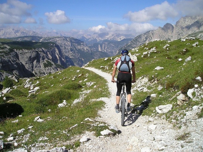 Die italienische Landschaft mit dem Fahrrad erkunden