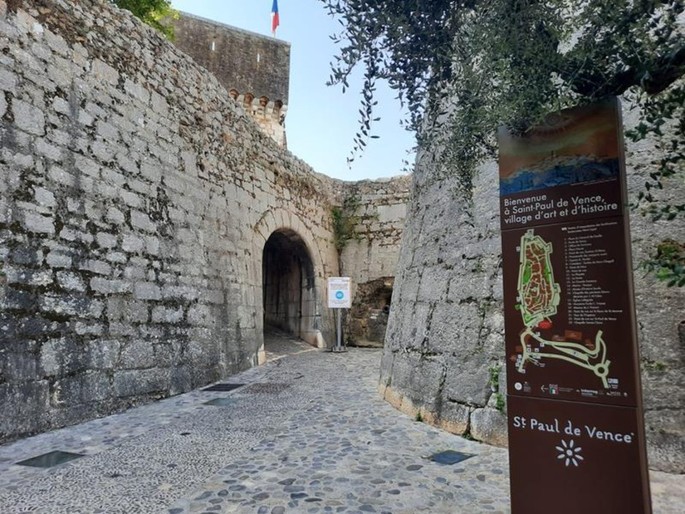 Saint Paul de Vence und Ceresole d'Alba zusammen, um Tourismus anzukurbeln